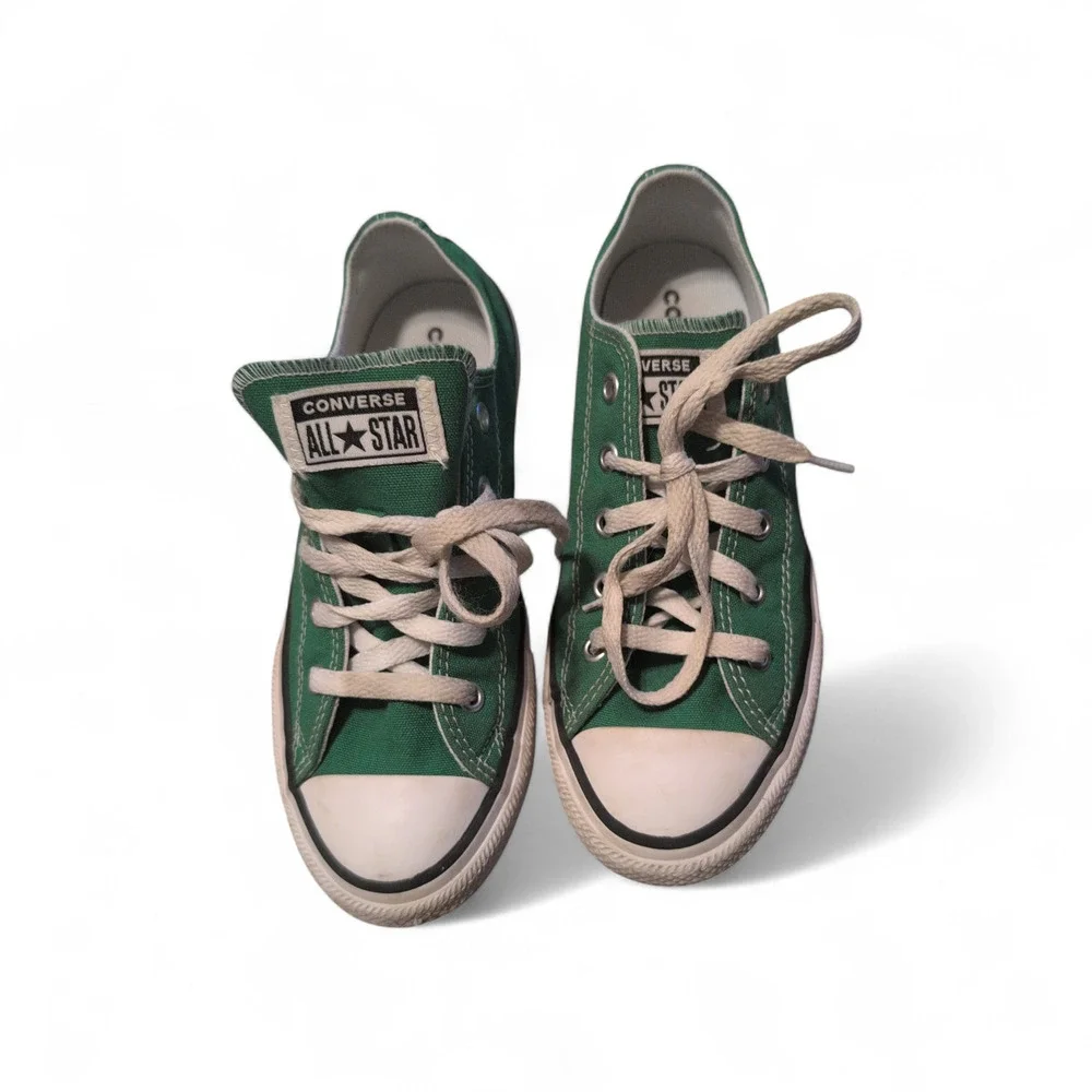 Converse Green Low Top Sneakers Youth Size 3 EUC